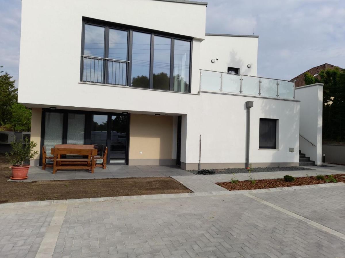 Kempi Kuckoja Balatonalmadi Exterior photo